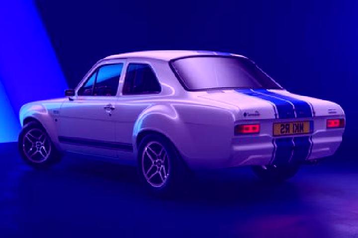 escort Tikadi