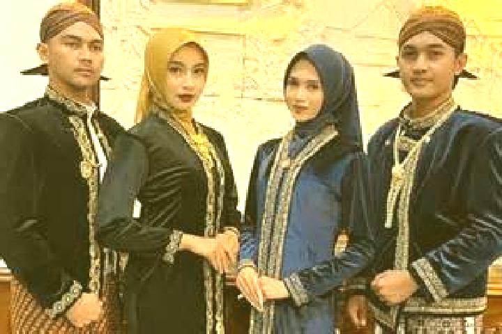 escort Timur