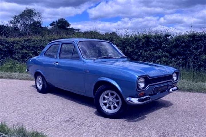 escort Tittagudi
