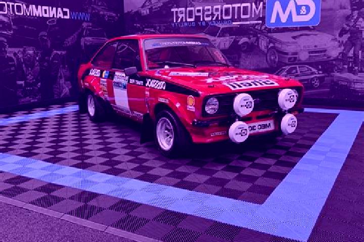 escort Tokomololo