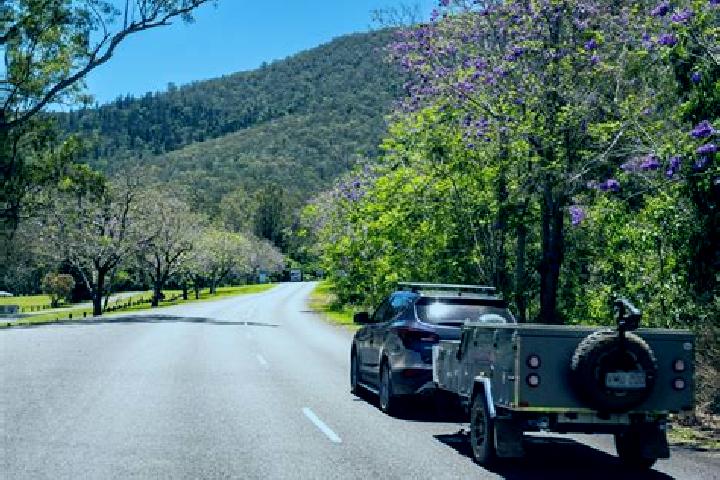 escort Toogoolawah