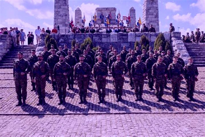 escort Topolniky