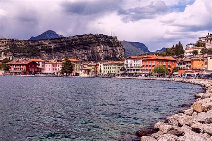 escort Torbole sul Garda
