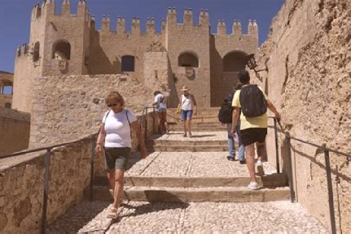 escort Torrubia del Castillo