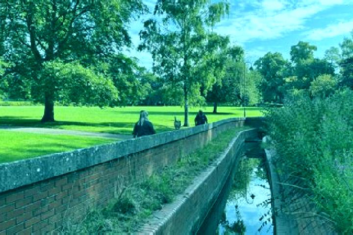 escort Trowbridge Park
