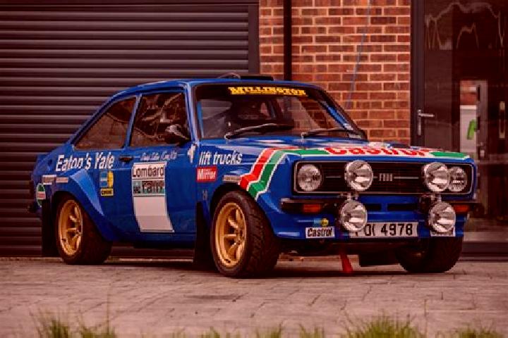 escort Trusesti