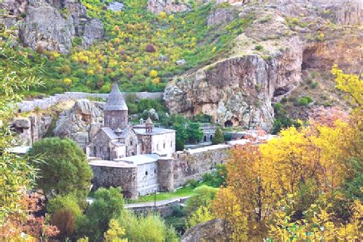 escort Tsaghkadzor