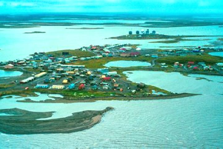 escort Tuktoyaktuk