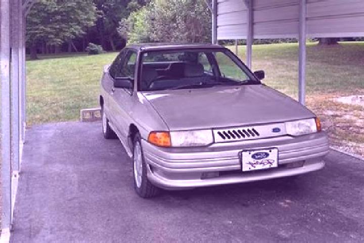 escort Tully