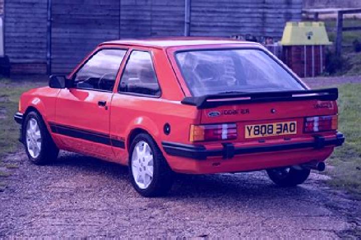 escort Tweed