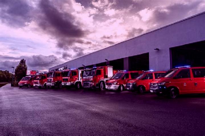 escort Uhingen