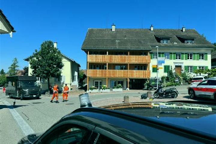 escort Uitikon / Waldegg