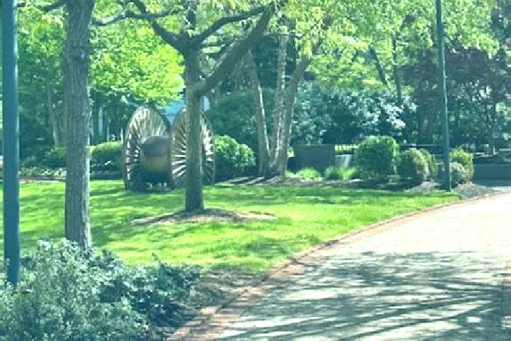 escort University Park