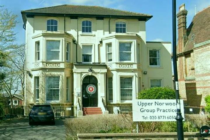 escort Upper Norwood