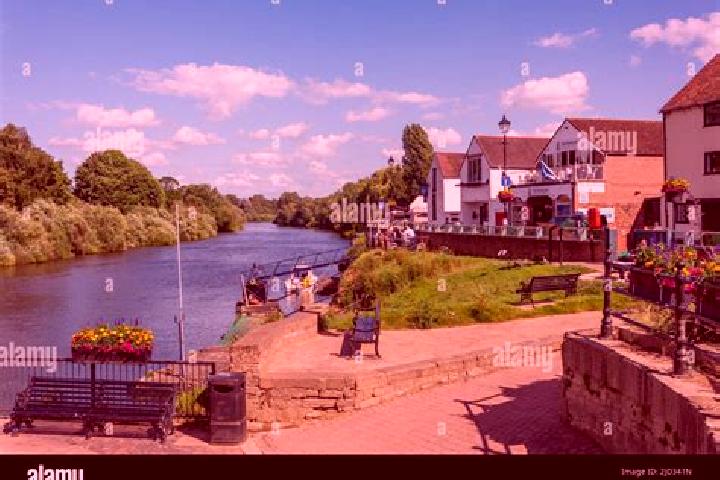 escort Upton upon Severn