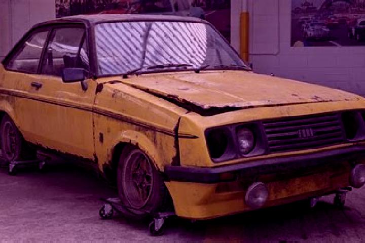 escort Urvillers