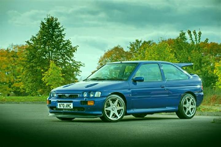 escort Uvalda