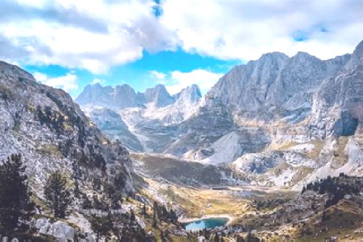 escort Valbona