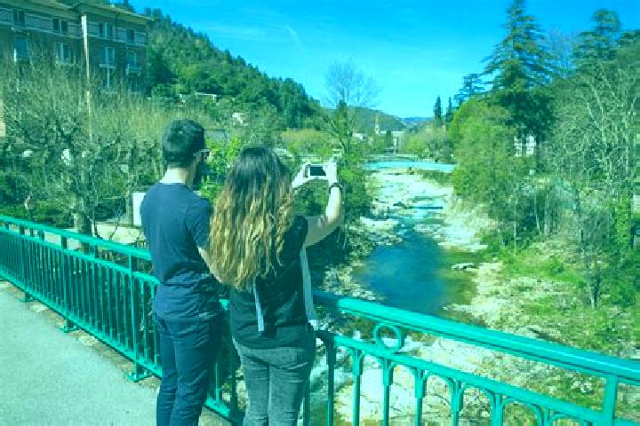 escort Vals-les-Bains