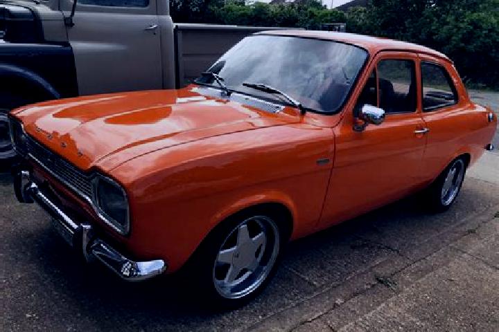 escort Vanjulet