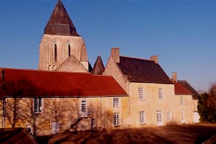 escort Vernoil-le-Fourrier