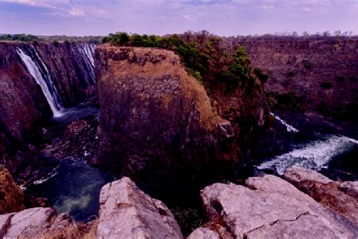 escort Victoria Falls