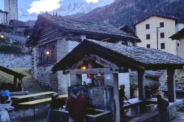 escort Villa di Chiavenna