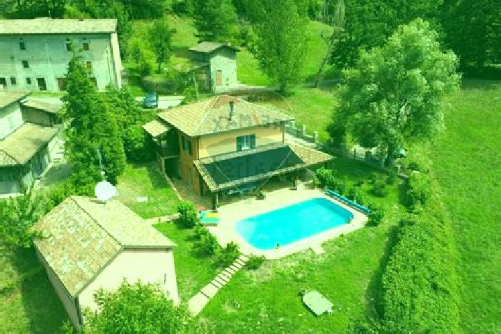 escort Villa Minozzo