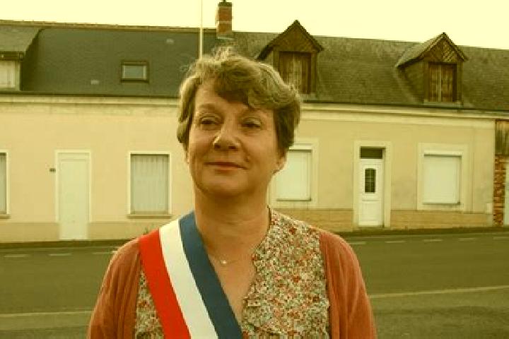 escort Villaines-sous-Luce