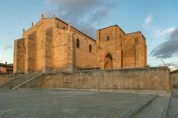 escort Villalcazar de Sirga