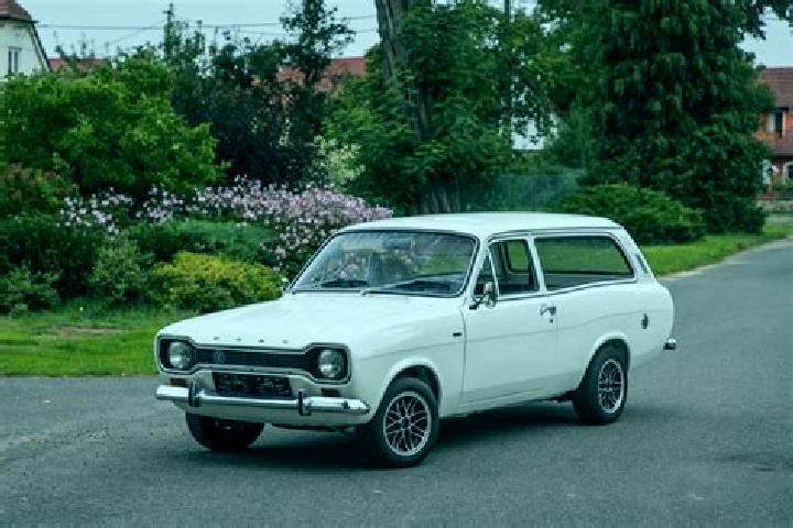 escort Villaperuccio