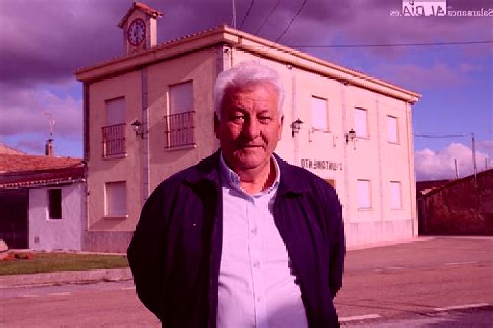 escort Villar de Peralonso