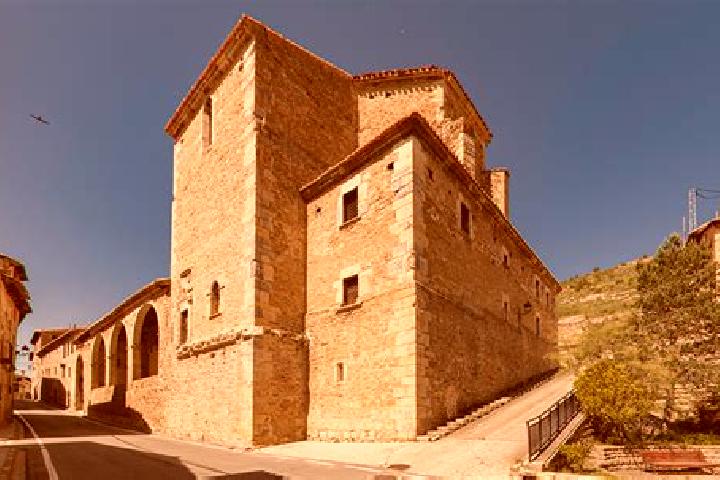 escort Villarroya de los Pinares