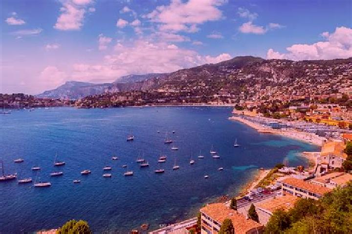 escort Villefranche-d Allier