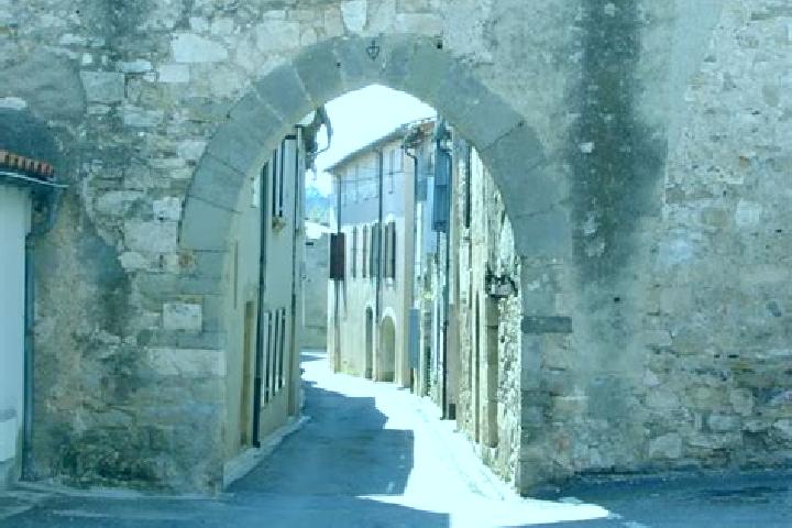 escort Villeneuve-Minervois