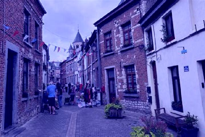 escort Villers-Perwin