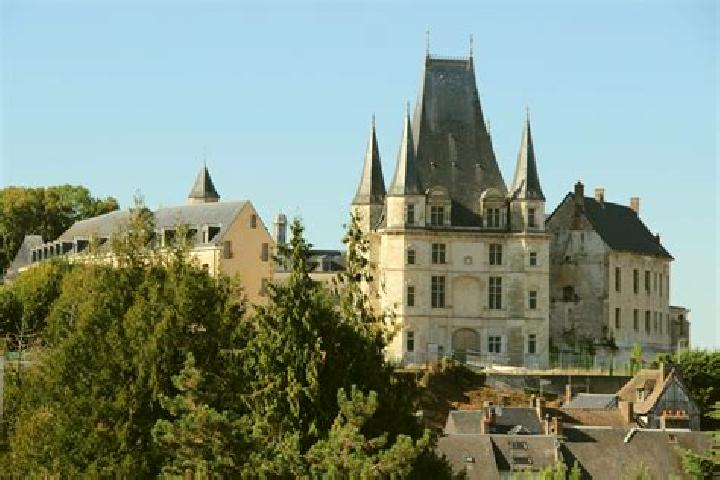 escort Villers-sur-le-Roule