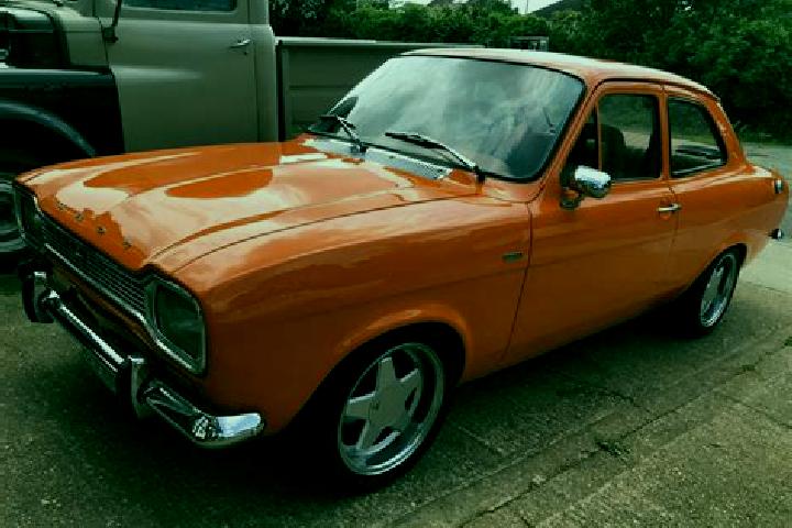 escort Vineuil