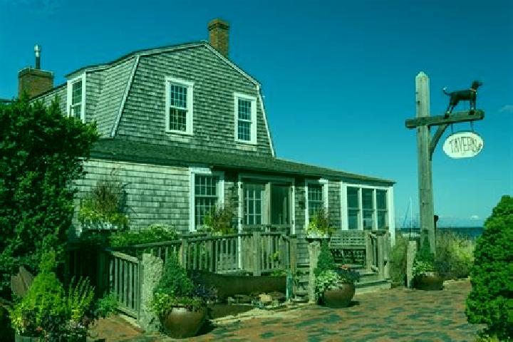 escort Vineyard Haven