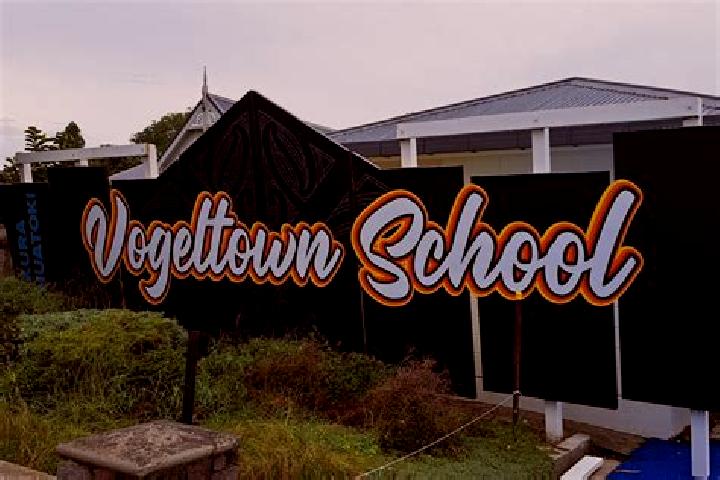escort Vogeltown