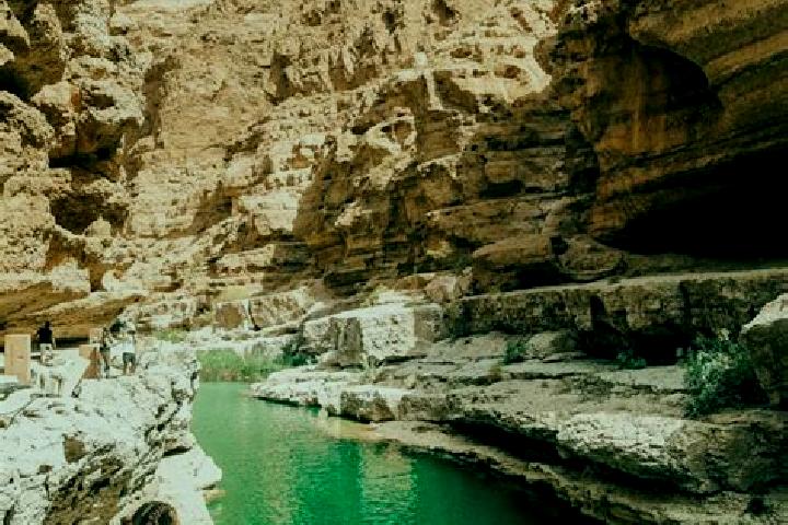 escort Wadi Maliz