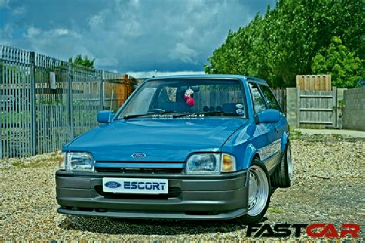 escort Wakken