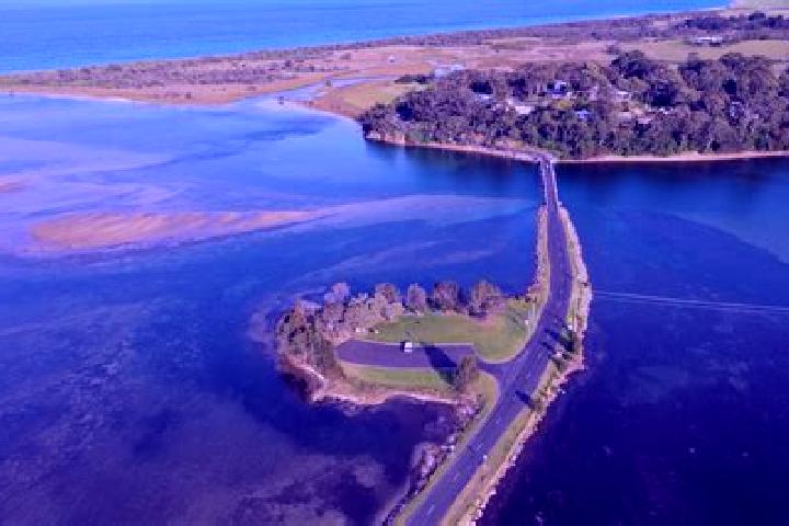 escort Wallaga Lake