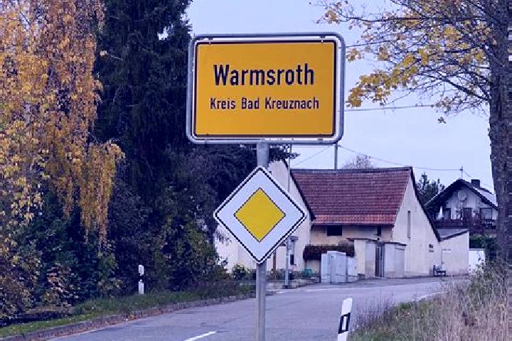 escort Warmsroth