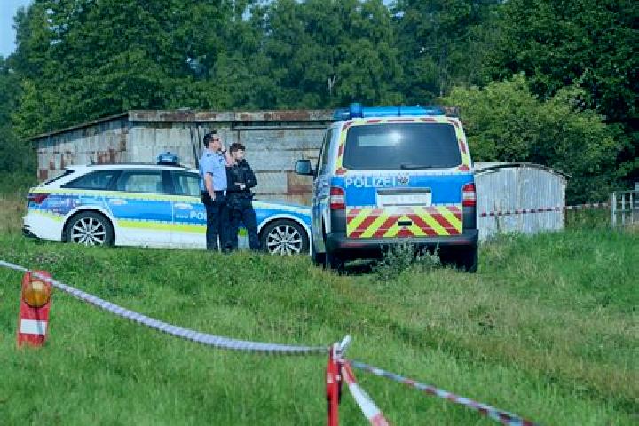 escort Weitefeld