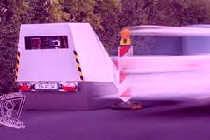 escort Wesselburener Deichhausen