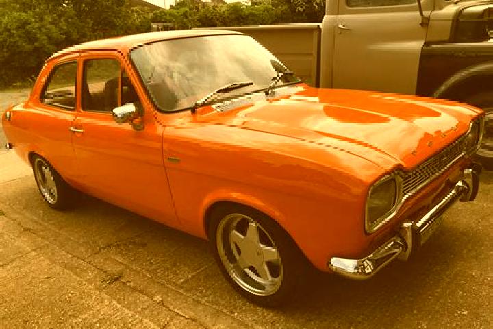 escort Westwoud