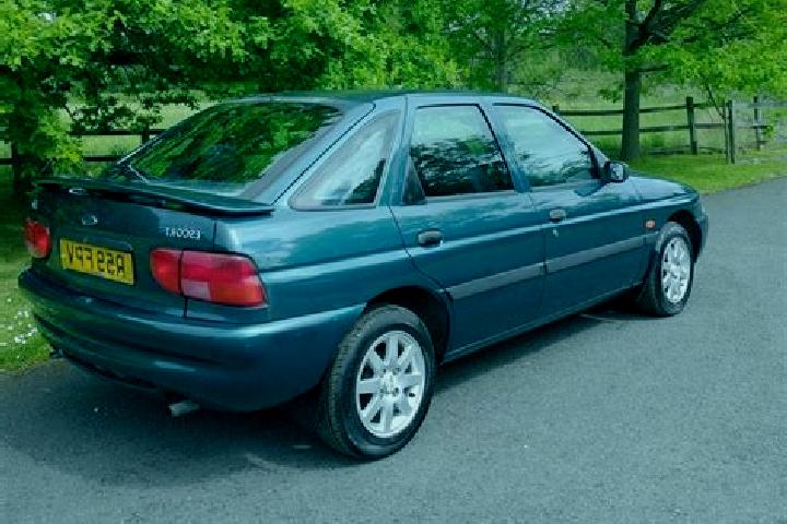 escort Whaddon