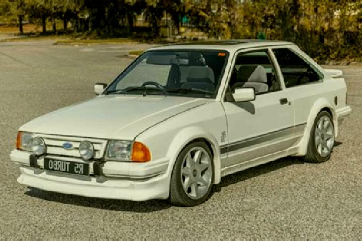 escort White Hills