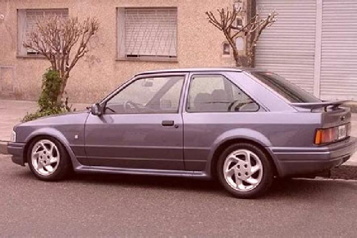 escort Willand